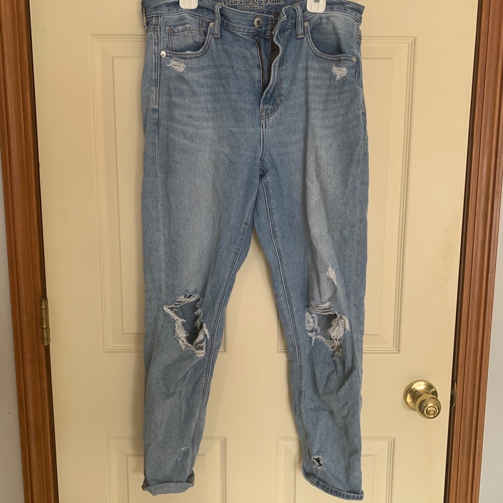 Mom Jean